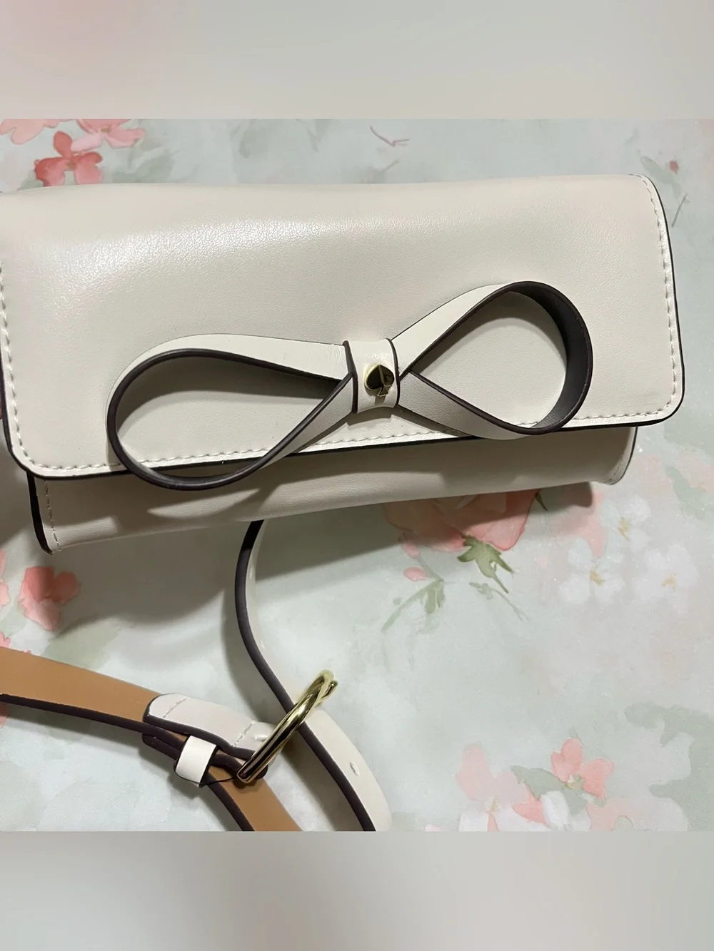 Kate Spade Women's Genuine Leather Belt Bag - White/Ivory with Bow Detail - S/M